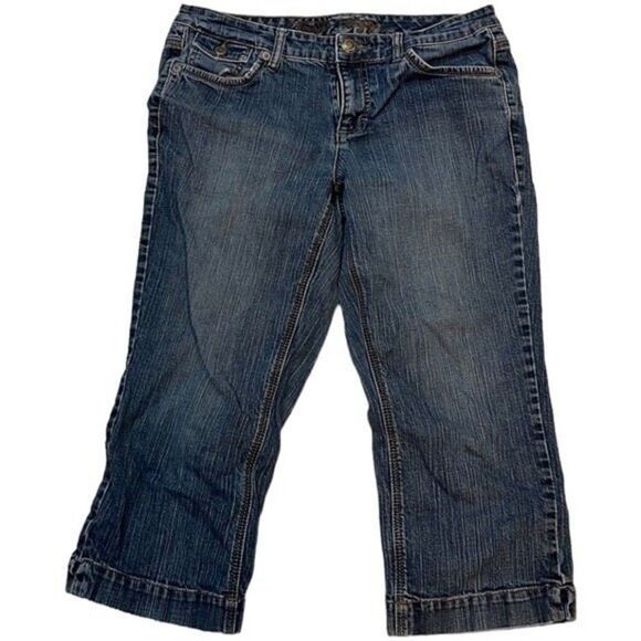 Tommy Hilfiger Ladies Denim Capri Jeans, Medium Wash Blue Denim.Size 10. Vintage - Picture 1 of 16